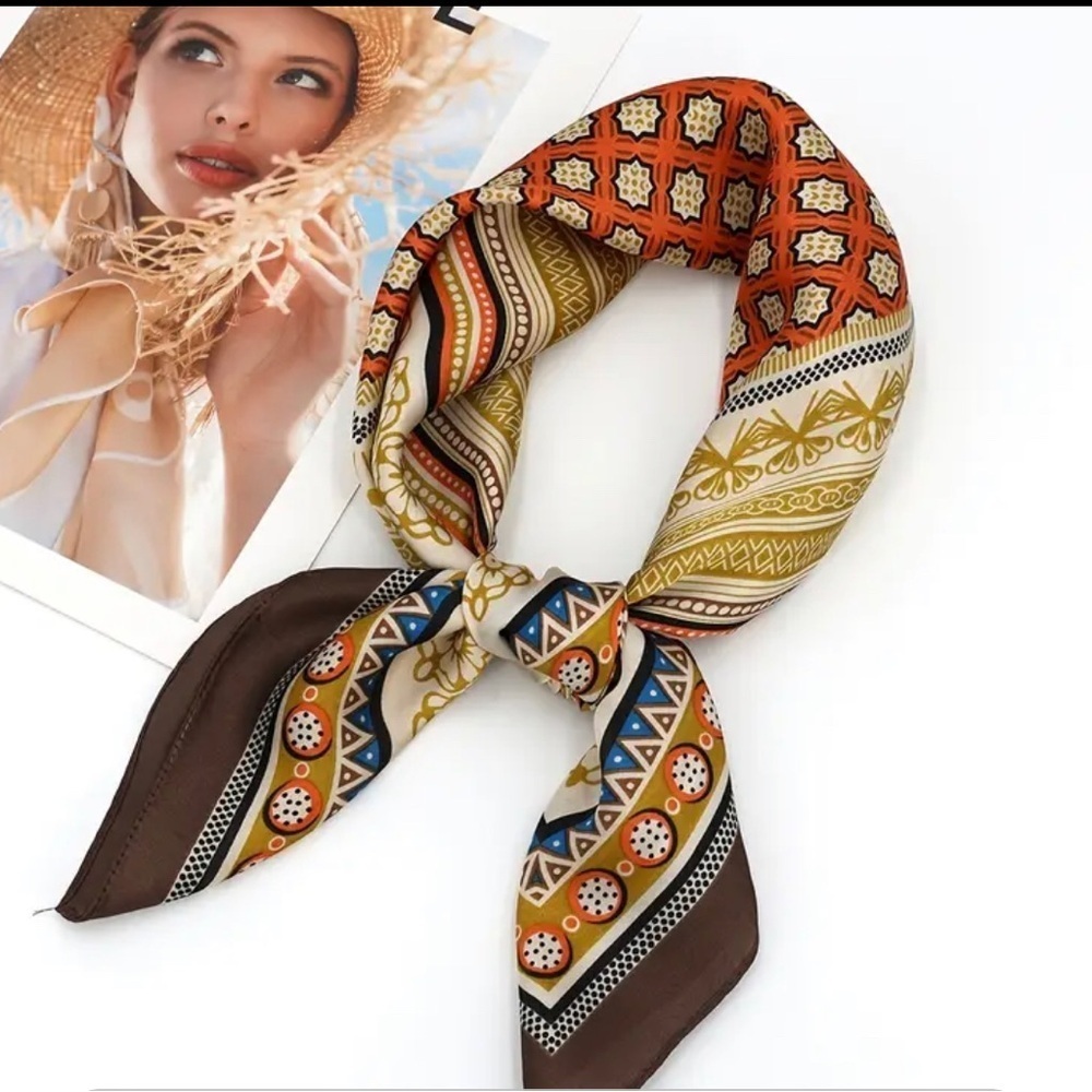 Elegant Multicolor Patterned Scarf